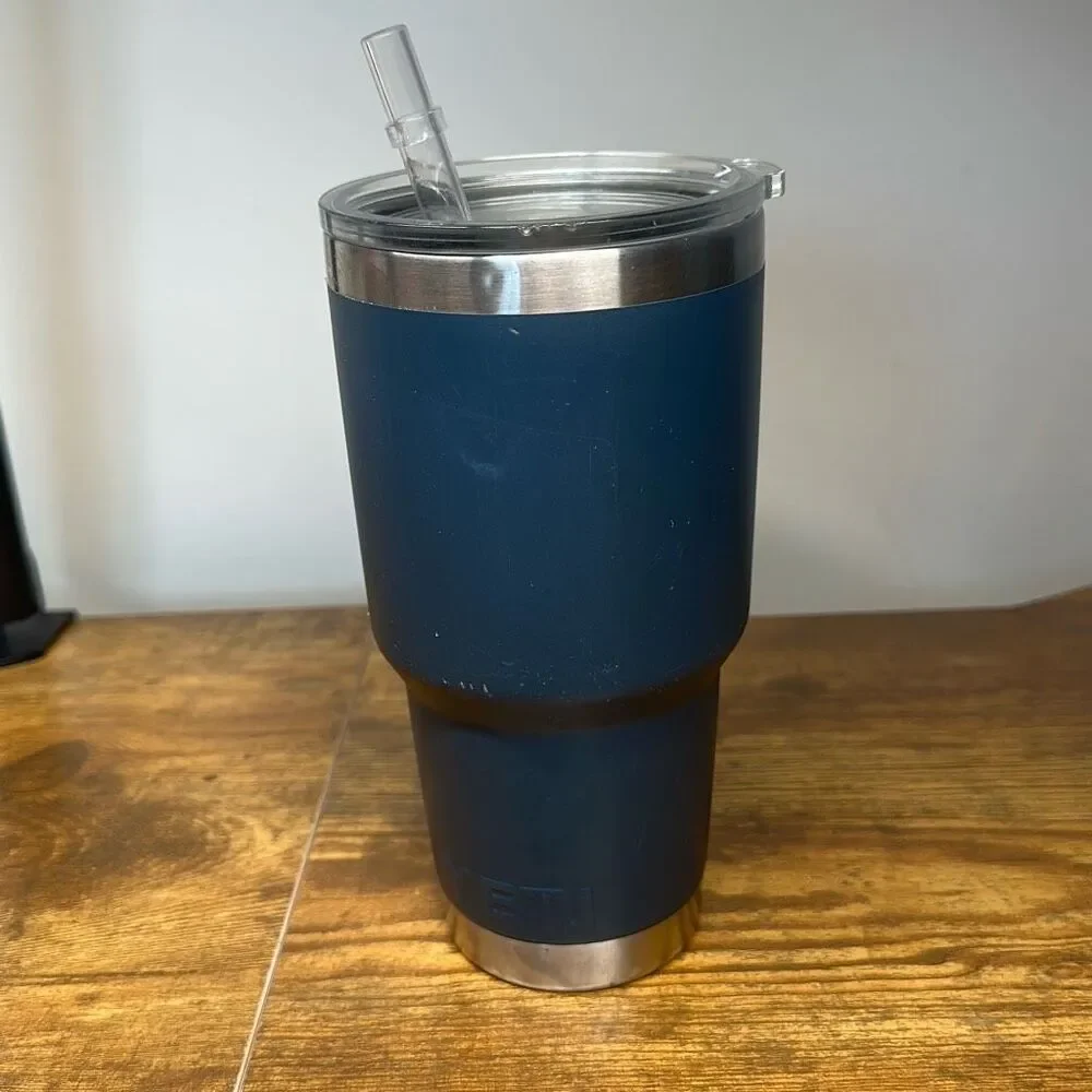 YETI Stainless Steel‎ Rambler Tumbler Blue 30oz Lid Straw